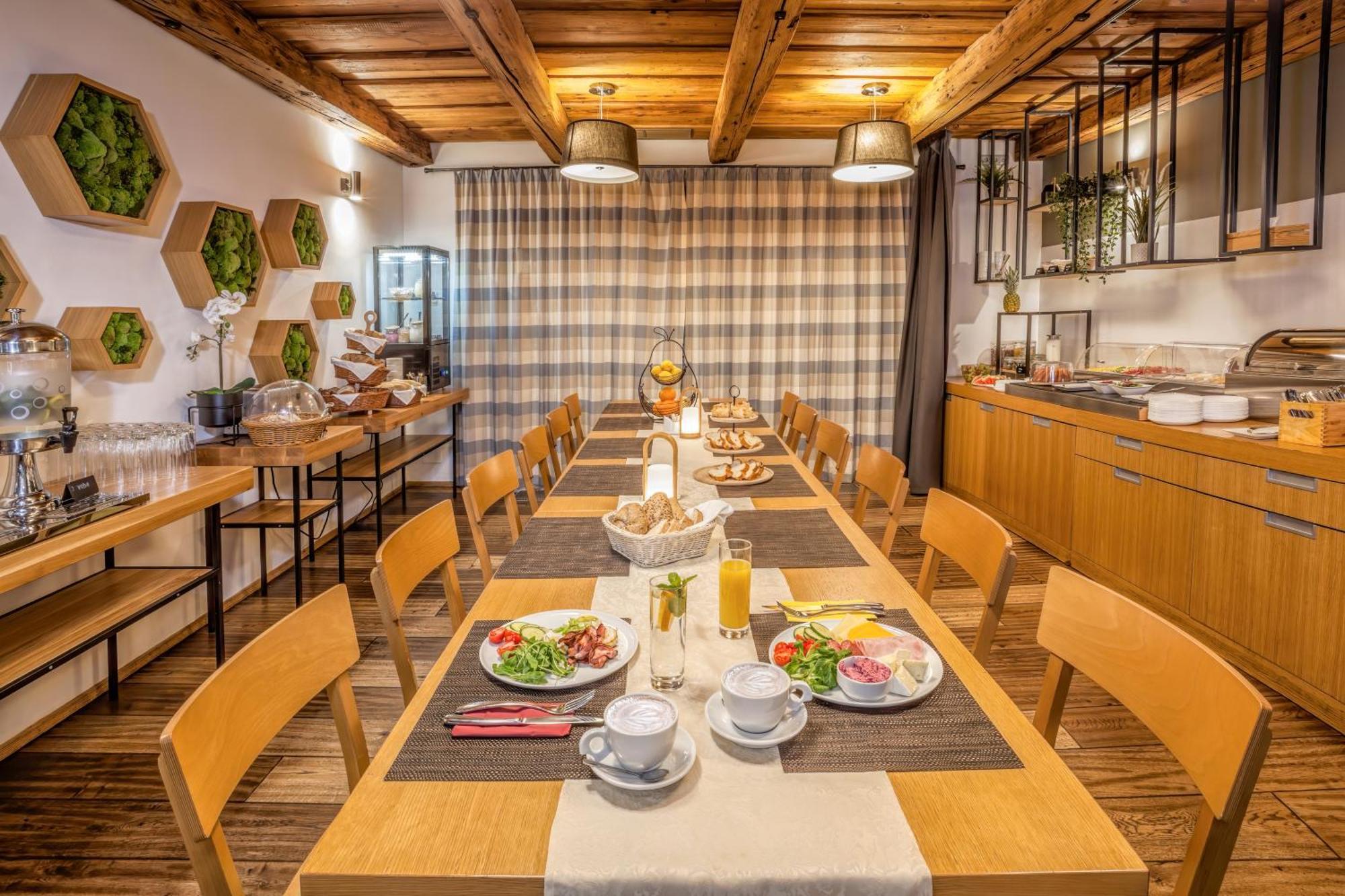 Hotel Lidovy Dum Bzenec Εξωτερικό φωτογραφία